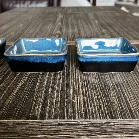 NWT set of 4 ceramic Bakers/Tray/Dish - Picture 3 of 4